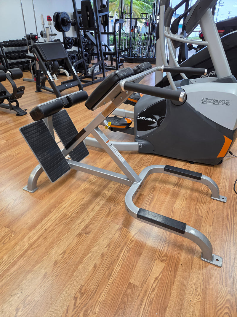 Used Cybex 45 Degree Back Extension Hyperextension