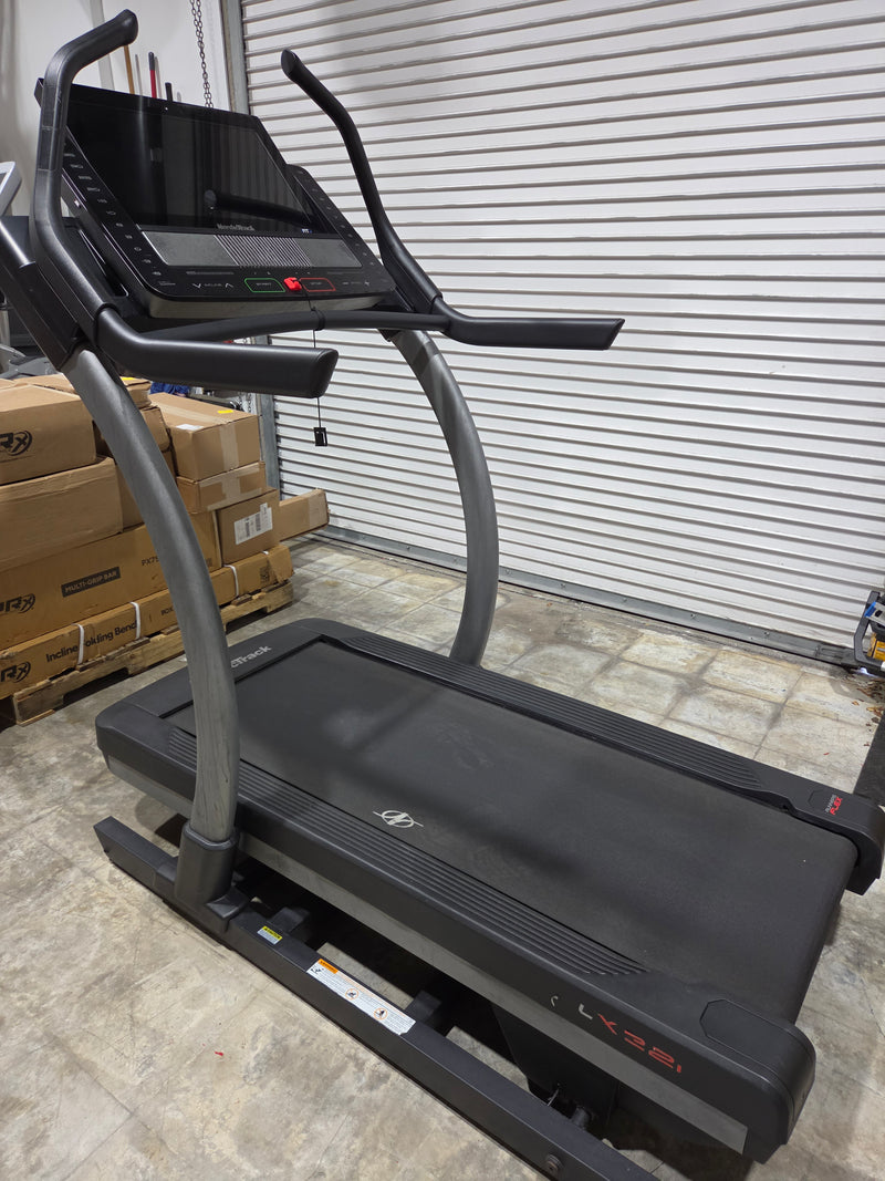 Used NordicTrack Commercial X22i Incline Trainer