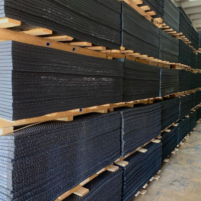 Rubber Gym Floor Stall Mat 3/4 inch by 4' by 6'